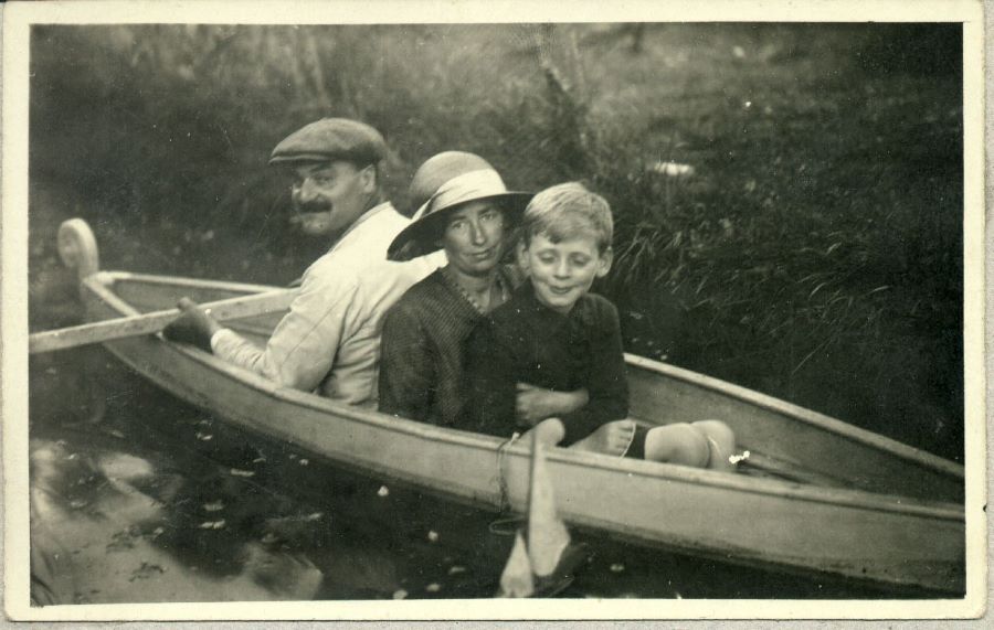 family boat - Ugley village